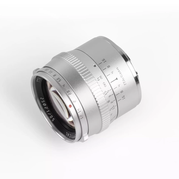 Объектив TTartisan 50 мм F1.2 APS-C для Canon EOS M (серебро)